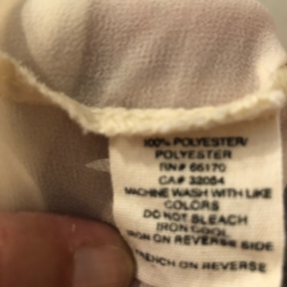 🍀🍀 Urban Outfitters Pins and Needles sheer top - Picture 5 of 5